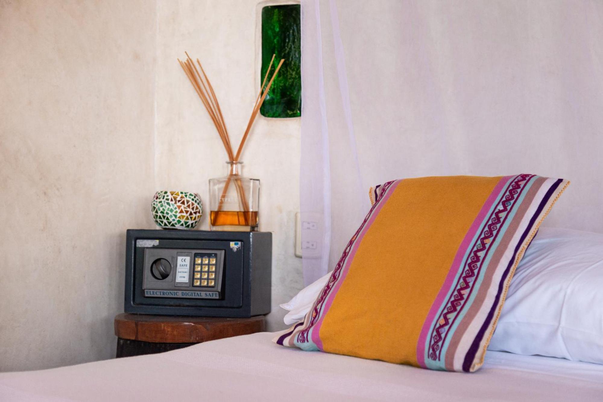 La Posada Del Sol Boutique Hotel Тулум Номер фото